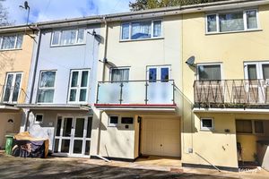 Photo 22- click for photo gallery